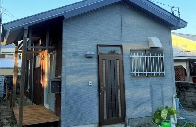 昭和レトロな貸切平屋・赤連バナナハウス(喜界町)