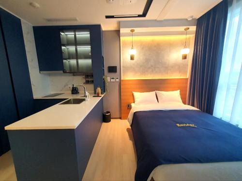 라비앙즈-Raviens-Elliy's Room