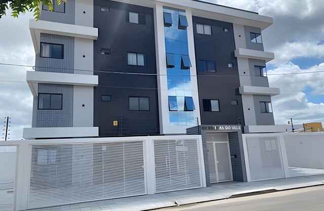 03 bedrooms (air conditioning and fan), up to 10 people, garage, behind the Unimed hospital