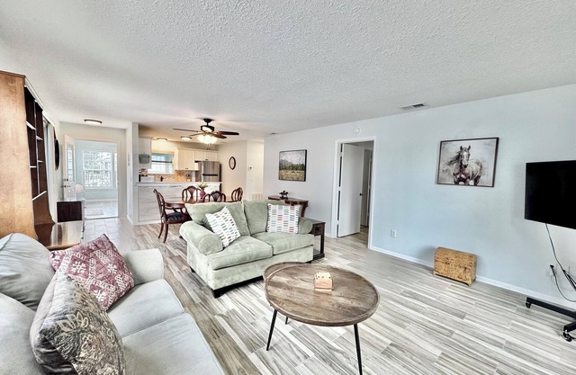 1/1 Villa in The Village of Santiago