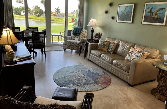 1 Bed/1Bath. Golf Course/Pond View condo. On 9th fairway.