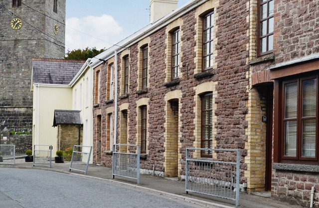 1 bedroom accommodation in Llandybie near Ammanford