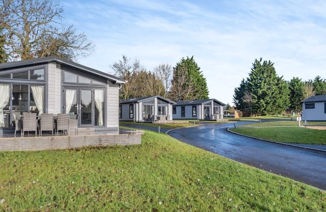 1 bedroom accommodation in Faringdon