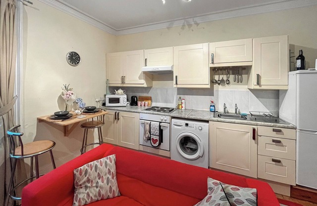 1 bedroom accommodation in Hawick