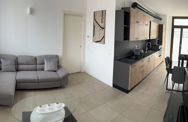 1 Bedroom Apartment in Rho