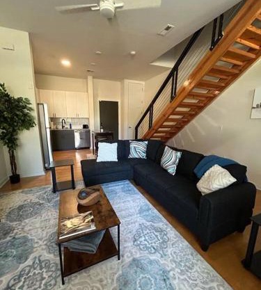 1 Bedroom Studio Townhouse in Uptown Charlotte