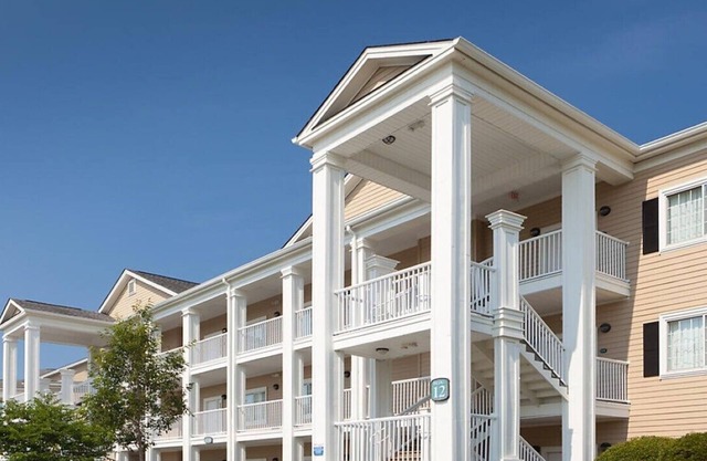 1 Bedroom Villa at the Harbour Lights Resort