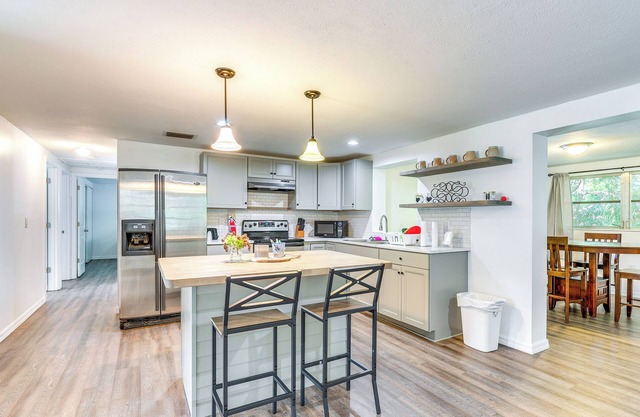 1 Mi to Boat Ramp: Home Near Chassahowitzka River!