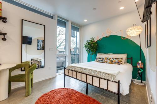 1 Mi to Downtown Sacramento WFH-Friendly Studio!