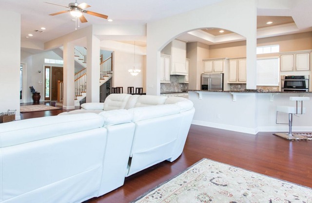 10 Minutes from World Class Golf and Attractions