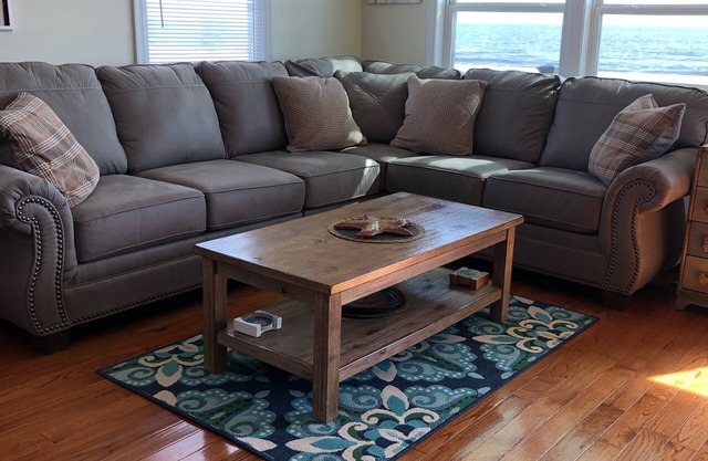 10% off weeklong stays booked now. Clean & charming oceanfront home with view