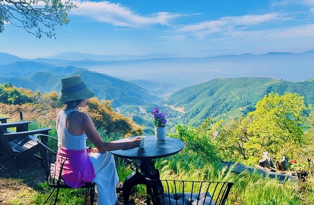 100-Mile-Views-Fire Pit-Peaceful-Romantic-Secluded-Dogs yes