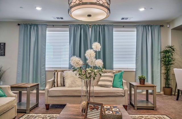 1000MBPS Wifi★One Story Luxury 5 Bedrooms Model Home