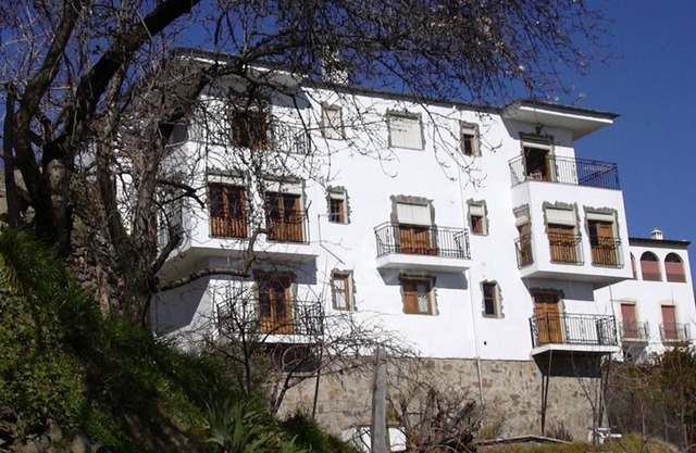 10514399 Viewpoint of the Hazel - 4 Places - House 3