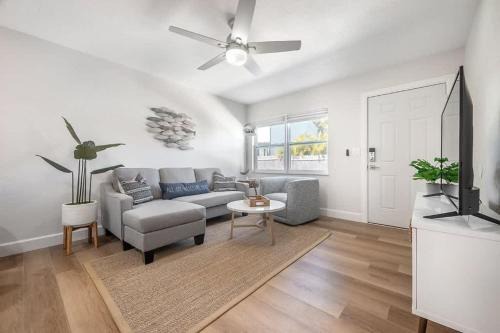 1053 Apollo Beach Blvd Unit 6