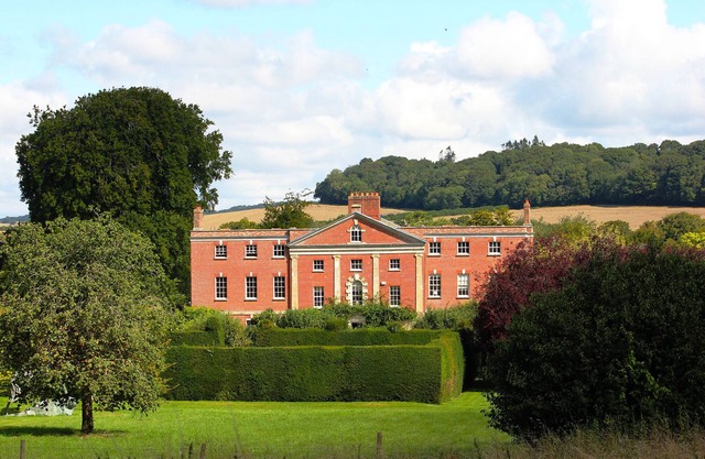 11 Bedroom Country House in the beautiful Dorset countryside