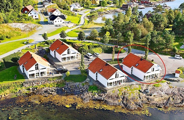 12 person holiday home in Jelsa