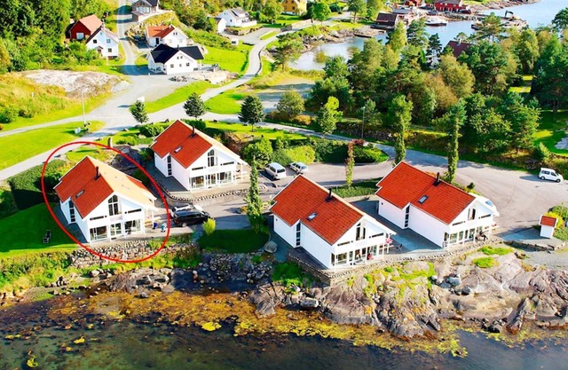 12 person holiday home in Jelsa