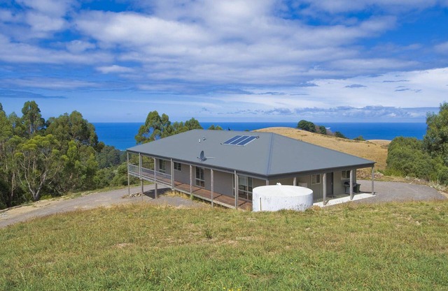 122 Biddles - Sensational Ocean Views