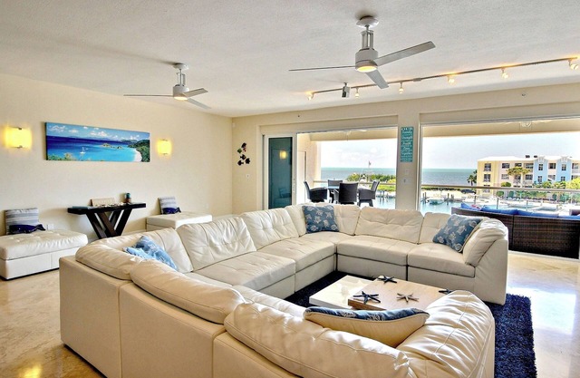 136 Mariners Club | 3 Bed, 3 Bath