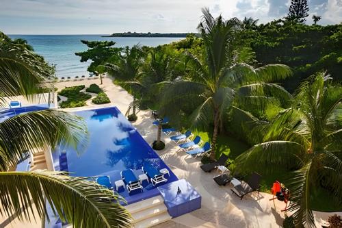 13BDR Villa Bellamar Akumal - Private Chef - Beachfront - Weddings-Business Retreats-GOLF-Family