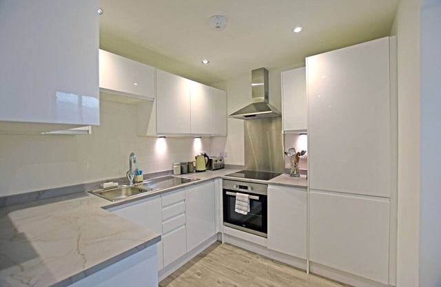 141 Town Centre Apartment
