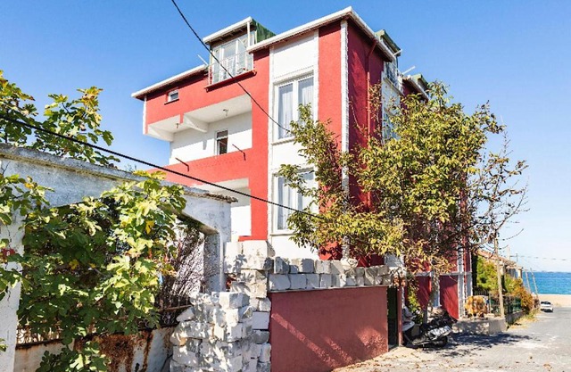 15 minutes to istanbul airport with sea view