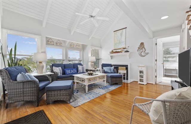 *15% Off New Bookings for Stays through 2025*