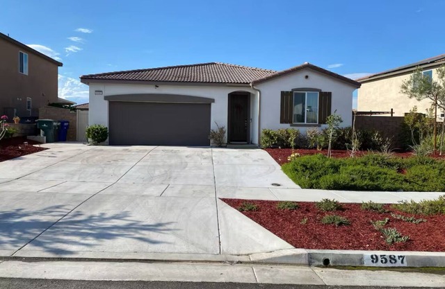 15% Off Spacious And Confoetable One-Story 4 Rooms