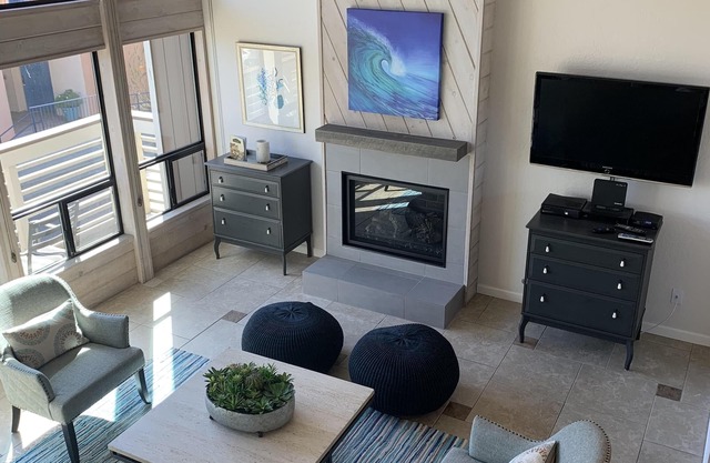 150 steps to the sand! Beautiful 2Bd/2Ba Condo with ocean views. Sleeps 6