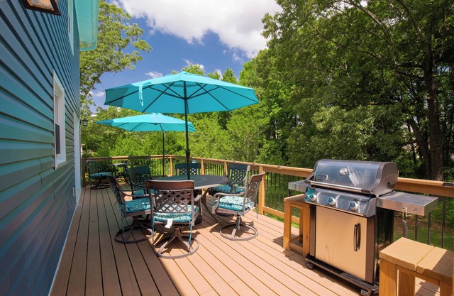 15min to Dwntwn Greenville/35min to Clemson-"The Artist Haven"