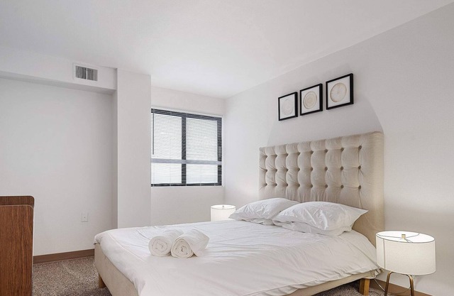 15min to Hershey 1BR with a Beautiful View & Pool