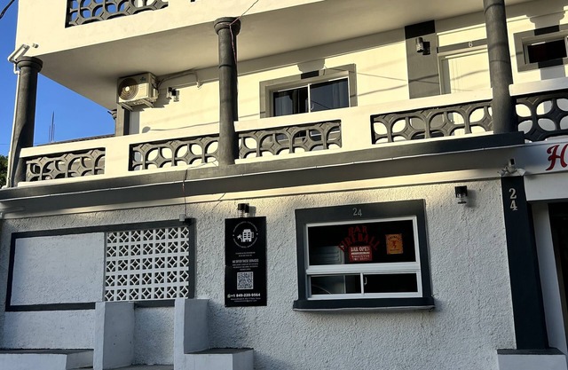 17-room hotel in fabulous Sosúa with AC, WiFi, and HOT WATER