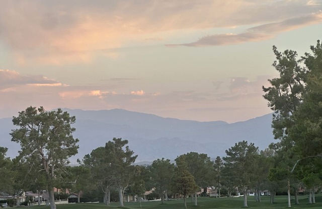 18 hole golf course with lots of Country Club amenities