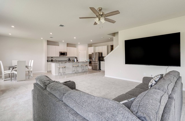 18 Mi to Disney: Clermont Home w/Yard
