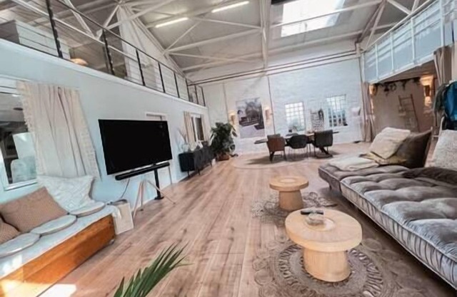 180 square meters of star vibes at BOHOLOFT