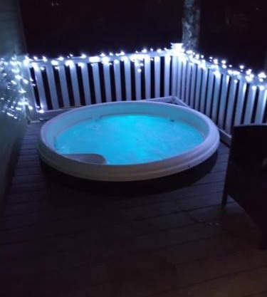 19 Laurel Close Highly recommended 6 berth holiday home with hot tub in prime location