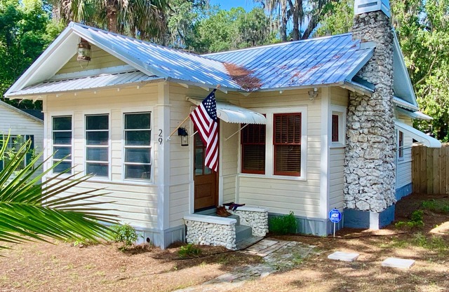 1940 Cottage on the Nature Coast