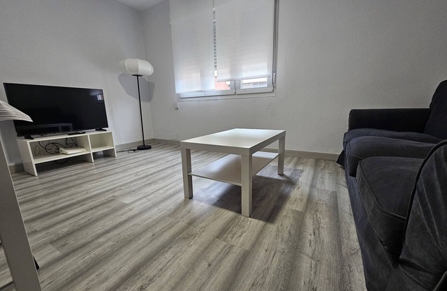 1A114 Apartamento moderno de 3 habitaciones