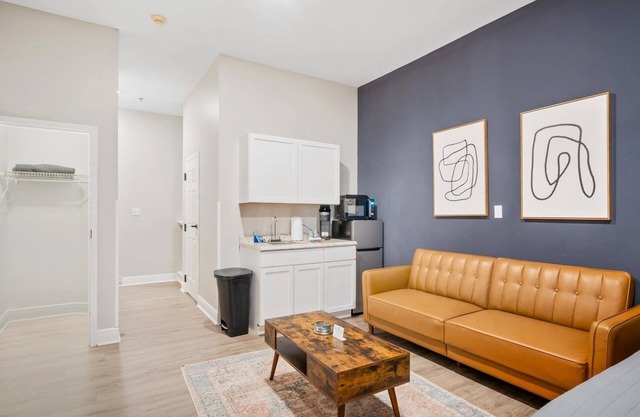 1bd at Oak + Fountain! - #16