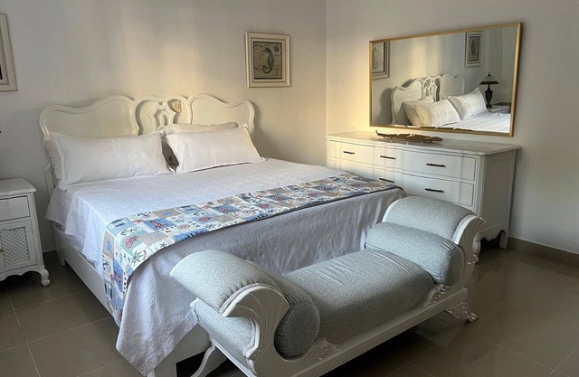 1BD condo with pool/parking in central Cabarete