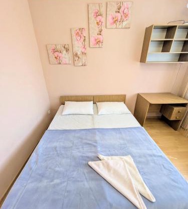 2кімнатні Апартаменти на проспекті Науки76 ДДувс ДІІТ ДНУ Дафі neo Plaza Тополя