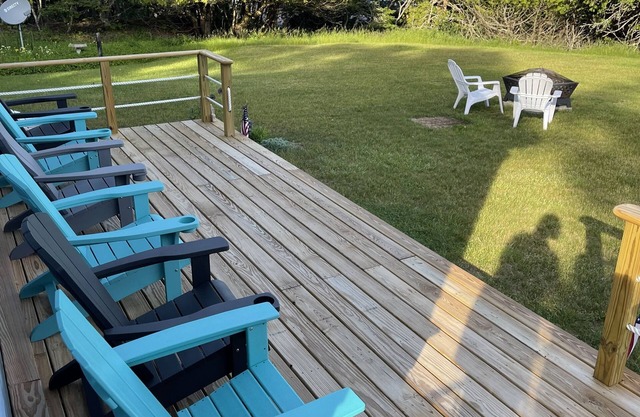 2 bd, 1.5 bath, king bed, hiking & puffin cruise nearby, fire pit