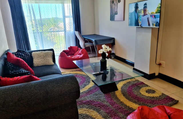 2 bed 2 bath Apartment, Menlyn