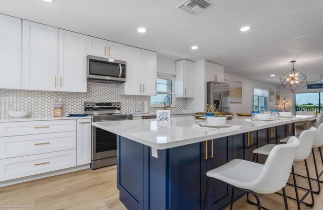 2 Bed, 2 Bath FULLY RENOVATED Penthouse Condo with Amazing Views