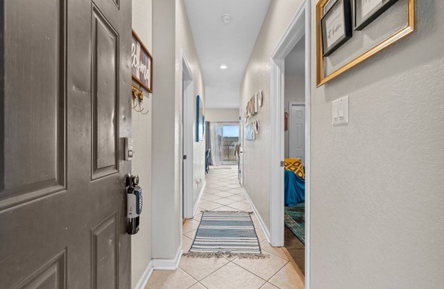 2 bed/2 bath, lake condo, ground floor, with boat slip, within 5 min. of bypass