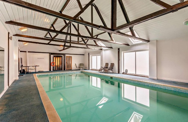 2 Bed Barn conversion