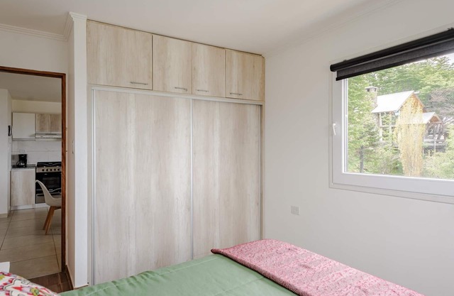 2 bedroom apartment with sea view