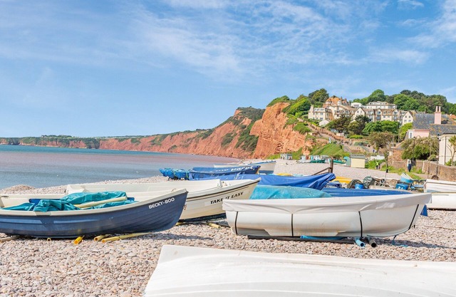 2 bedroom accommodation in Budleigh Salterton