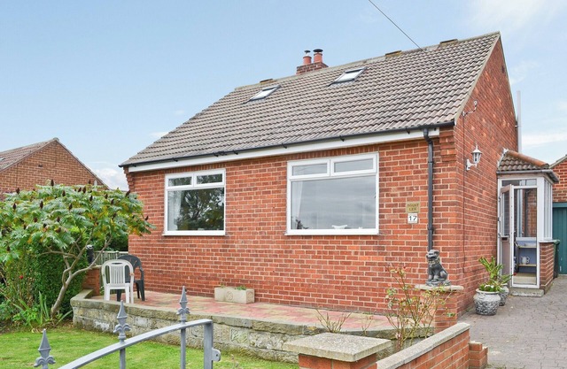 2 bedroom accommodation in Port Mulgrave, near Whitby